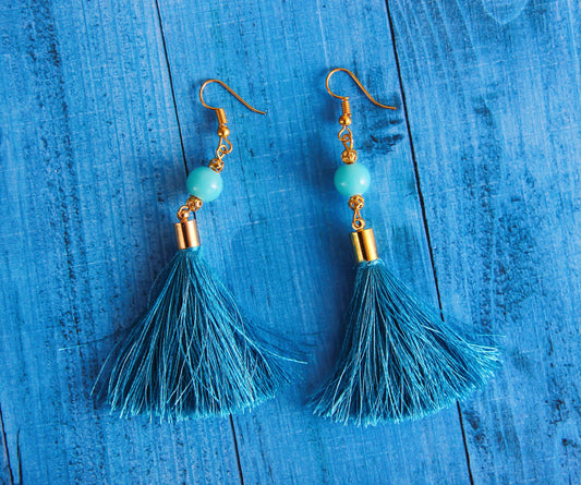 Does jewelry make you more attractive